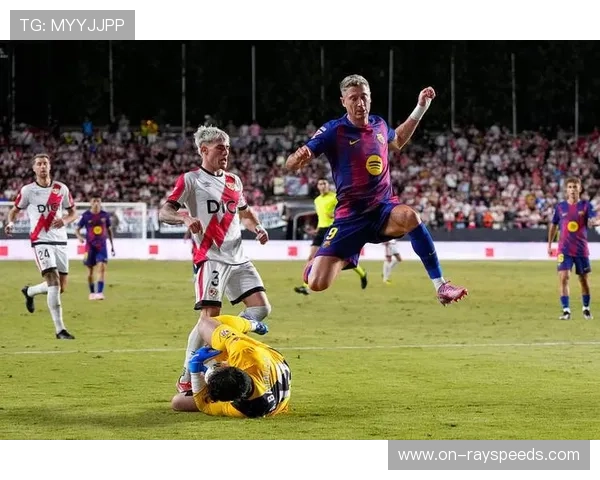 巴萨门框魔咒32次中框领跑欧洲五大联赛，弗里克球队射门准星问题凸显